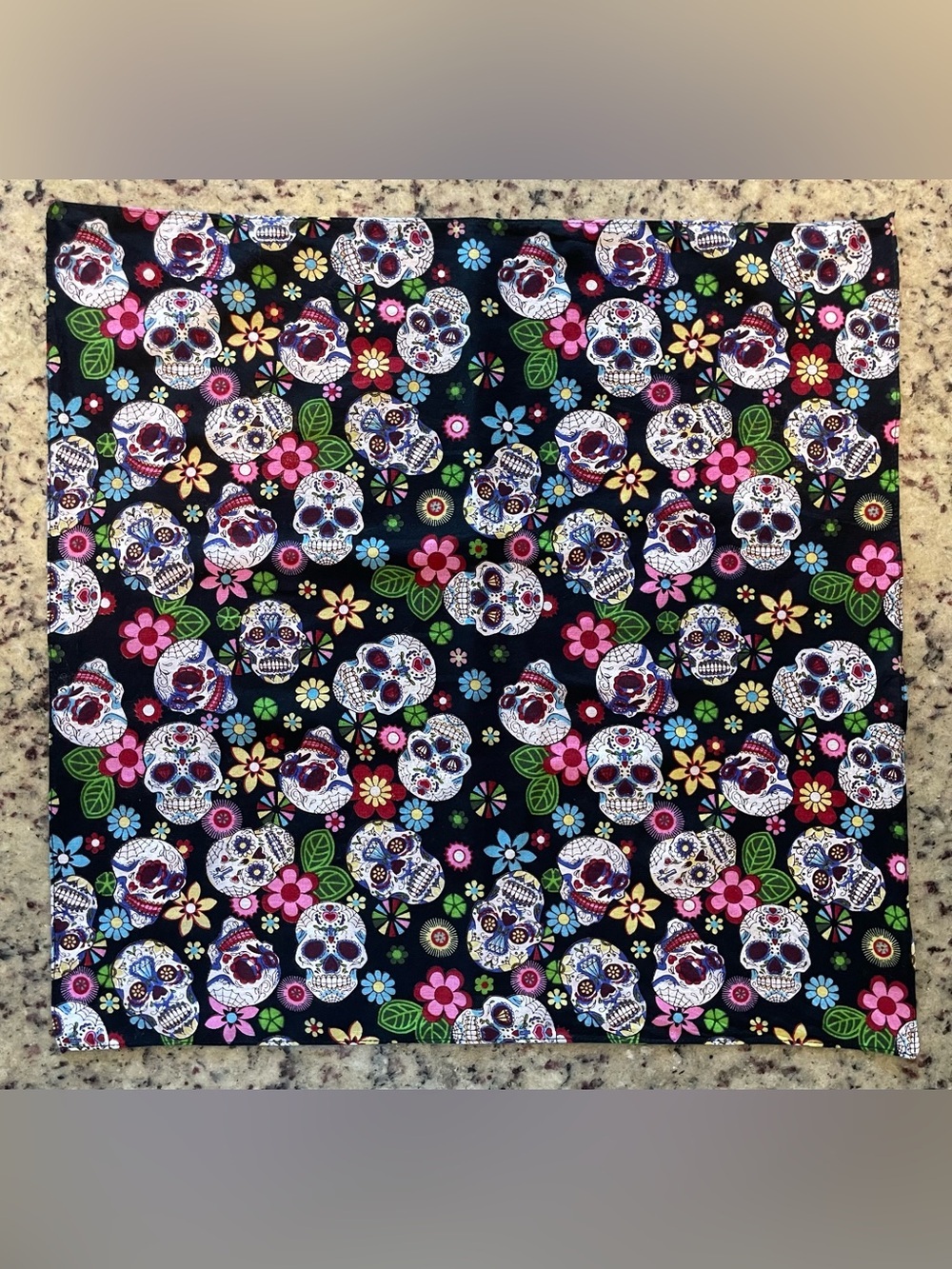 New 100% cotton Sugar Skull Floral Print bandanna